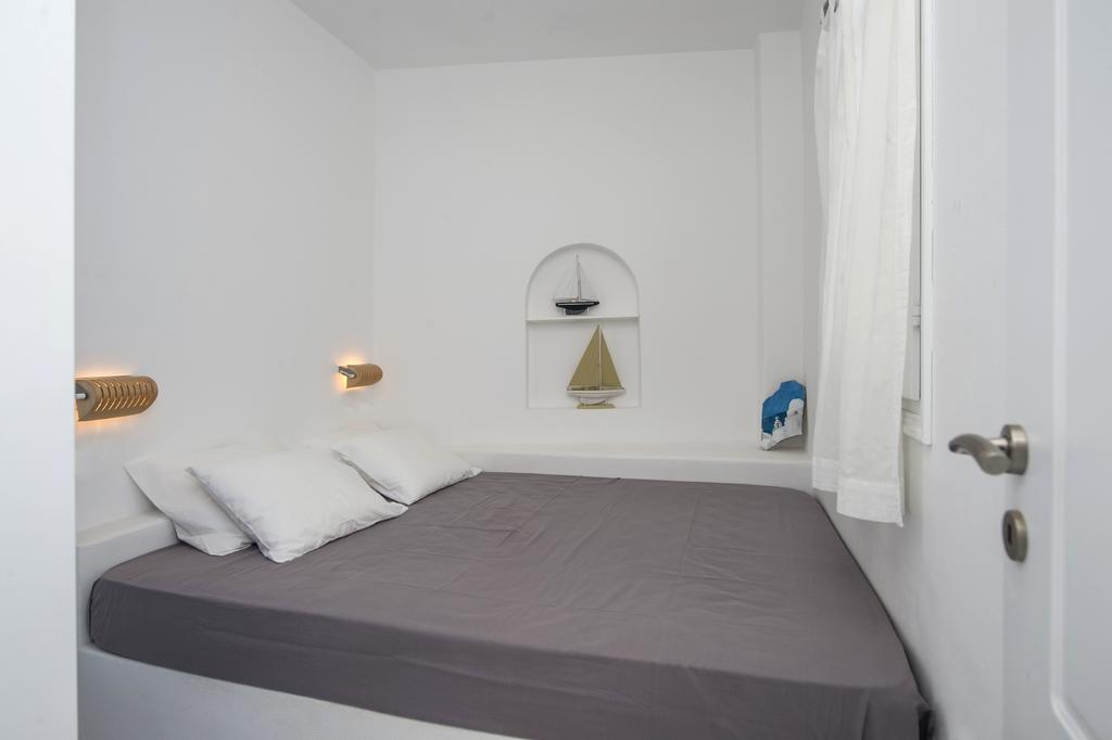 Aiolos Home With Private Veranda And Amazing Sea Views, Paros Piso Livadi Eksteriør billede